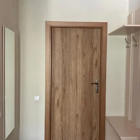 Готель Skilandhouse Яблуниця