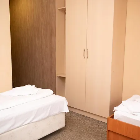 Skilandhouse Готель