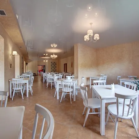 Ξενοδοχείο Skilandhouse 3*