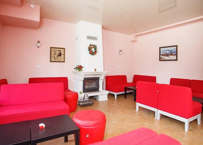 Skilandhouse Otel Yablunytsia