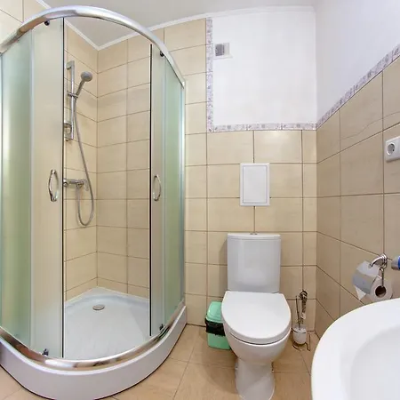 Skilandhouse 3* 야블루니츠야